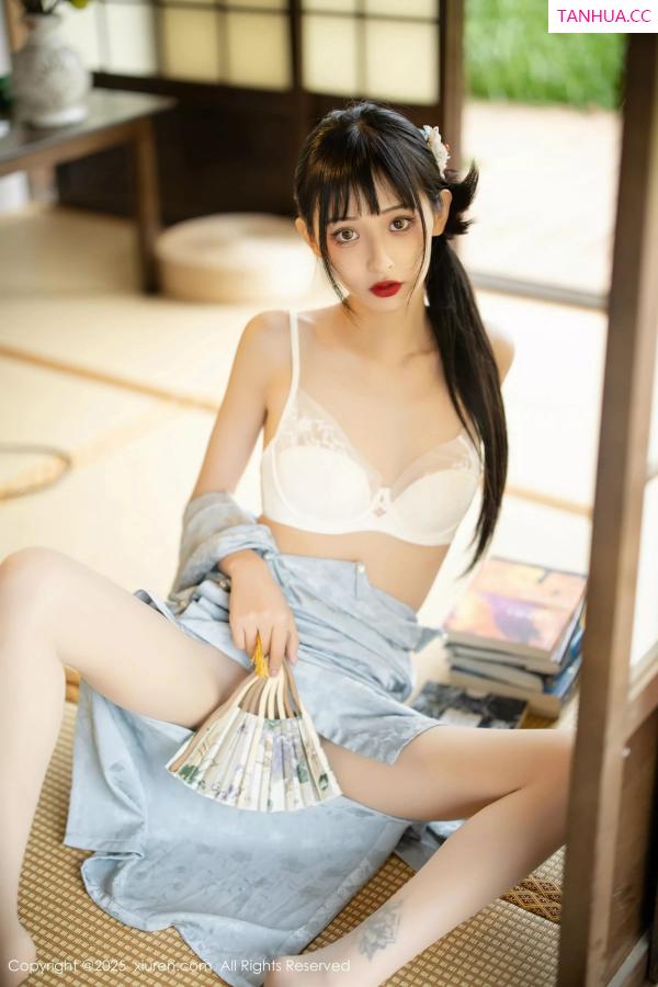   [XiuRen]高清写真图 2025.05.15 No.10278 茂木希子 日式旗袍第32张图片